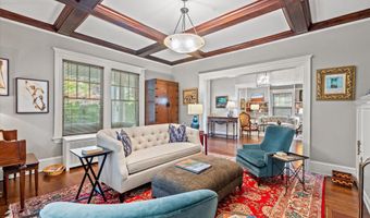 3825 INGOMAR St NW, Washington, DC 20015