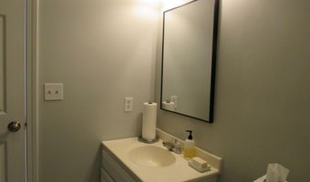 45 Harbor Hill Dr 45, Bourne, MA 02532