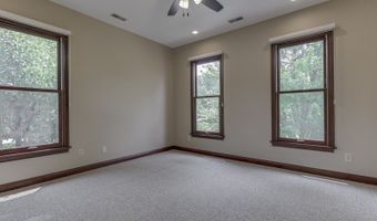 20 Forrests Edge Ct, Indianapolis, IN 46227