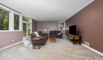 1290 Cramton Ave NE, Ada, MI 49301