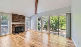 7582 SW CRESMOOR Dr, Beaverton, OR 97008