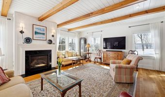 118 Gills Rd, Barnard, VT 05031