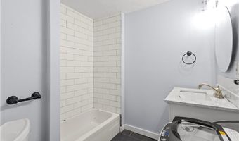 152 Washington St, Central Falls, RI 02863