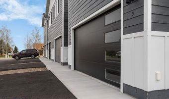 100 Bow Perch Ln B, Bozeman, MT 59718