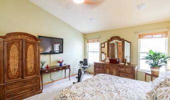 1136 Stewarton, Cincinnati, OH 45102