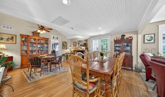 5596 Walnut St, Augusta, MO 63332