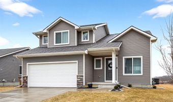 2832 21st St SW, Altoona, IA 50009