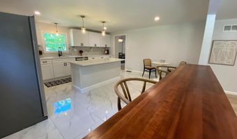 862 MAPLE Ave, Atco, NJ 08004