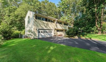 505 Cedar Ave, East Greenwich, RI 02818