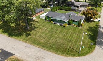 8201 Windcombe Blvd, Indianapolis, IN 46240