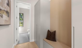 3112 N ROSSER St, Alexandria, VA 22311