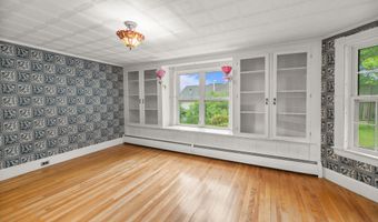 405 Western Ave, Augusta, ME 04330