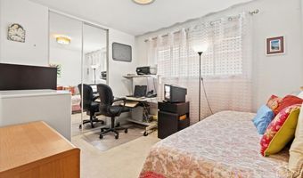 1228 S HADDOW Ave, Arlington Heights, IL 60005