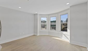 7703 RIDGE Ave, Philadelphia, PA 19128