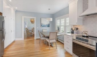 112 Esplanade, Middletown, RI 02842