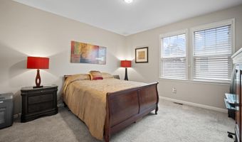 24619 GREYSTEEL Sq, Aldie, VA 20105
