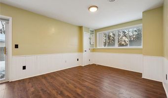 3824 Tower Pond Dr, Anoka, MN 55303