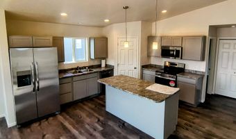 833 Ridgeview St, Belle Fourche, SD 57717
