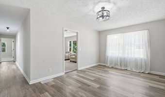 115 Dixie Ln, Ball Ground, GA 30107
