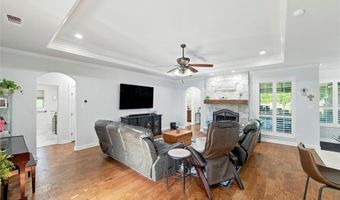 150 Ellis Spring Dr, Weatherford, TX 76085
