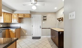 9800 Ridgely Ln, Affton, MO 63123