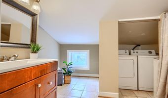 14 E HAMBURG St E, Baltimore, MD 21230