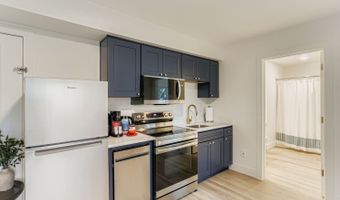 18919 SW HAZELWOOD Ln, Beaverton, OR 97078