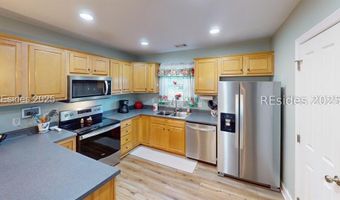 84 Wintergreen Dr, Beaufort, SC 29906