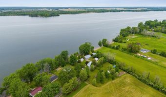 279 Hunter N Rd, Alburgh, VT 05440