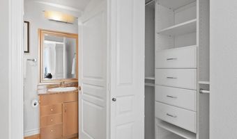 300 W Beech St 1909, San Diego, CA 92101
