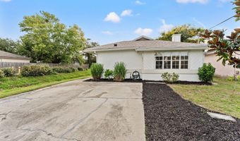 1093 HIBISCUS St, Atlantic Beach, FL 32233