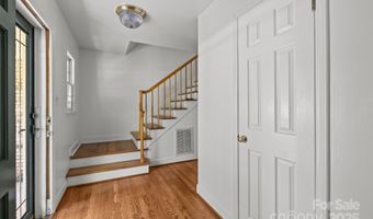 3520 Rea Rd, Charlotte, NC 28226