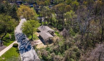905 Northdale Dr, Alton, IL 62002