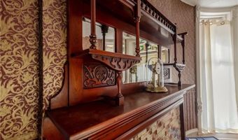 605 Atchison St, Atchison, KS 66002