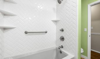 562 S Victoria Dr, Boise, ID 83705