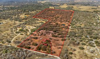 1240 County Road 324, Adkins, TX 78101