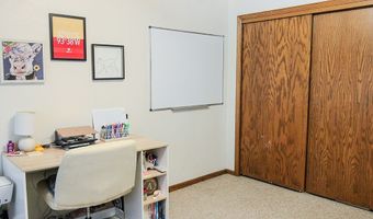 3422 West St, Ames, IA 50014