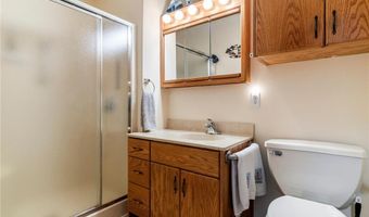 1286 Westbrook Cir, Alexandria, MN 56308