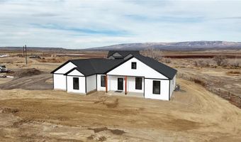793 Hwy 310, Deaver, WY 82421