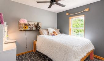 12412 Hood Rd, Bauxite, AR 72011