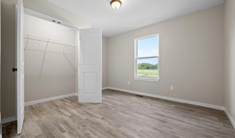 419 Beavertail Rd, Ash Grove, MO 65604