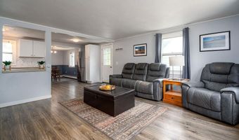 14 2nd St, Rochester, NH 03867