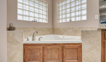 152 Summers Ln, Alice, TX 78332