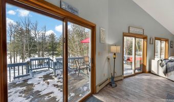 87 Maple Ridge Dr, Monmouth, ME 04259