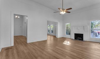 411 S Hutchinson Ave, Adel, GA 31620