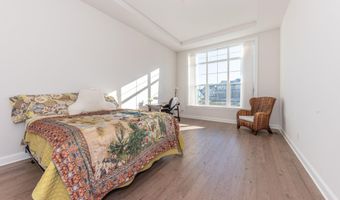 3341 Roseford Blvd, Ann Arbor, MI 48105