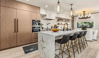 3301 Lincoln St, Carlsbad, CA 92008