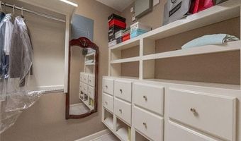 6724 TENNYSON OAKS Ln, Alexandria, LA 71301