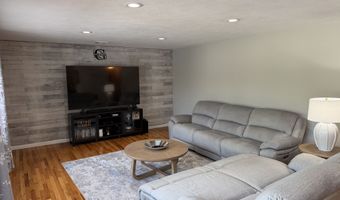 14 Hebron Rd, Bolton, CT 06043