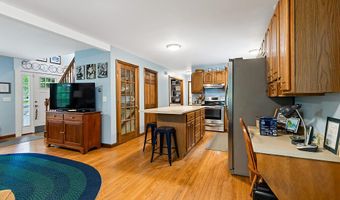 40 Pheasant Run Rd, Belgrade, ME 04917